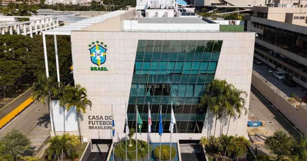 CBF quer transformar jogadores rejeitados em árbitros da Série A