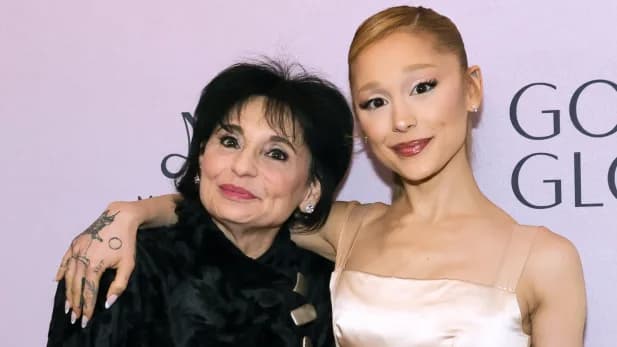 Mãe de Ariana Grande a defende em post e cantora anuncia pausa