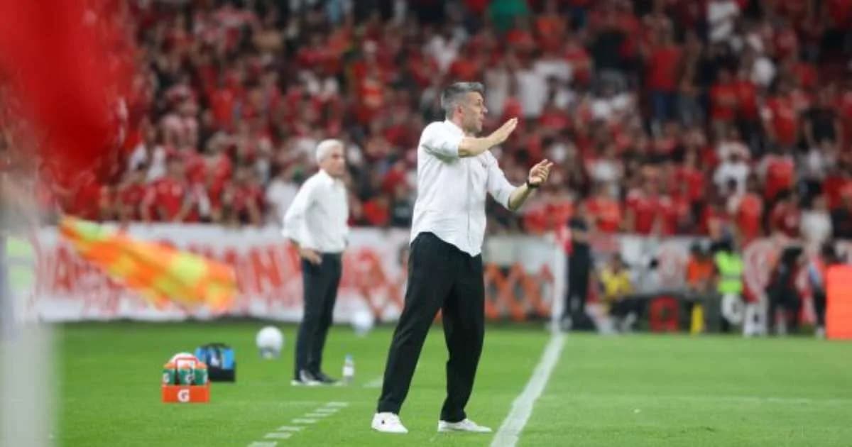 Pezzolano diz que empate é normal, mas fala preocupa torcedores