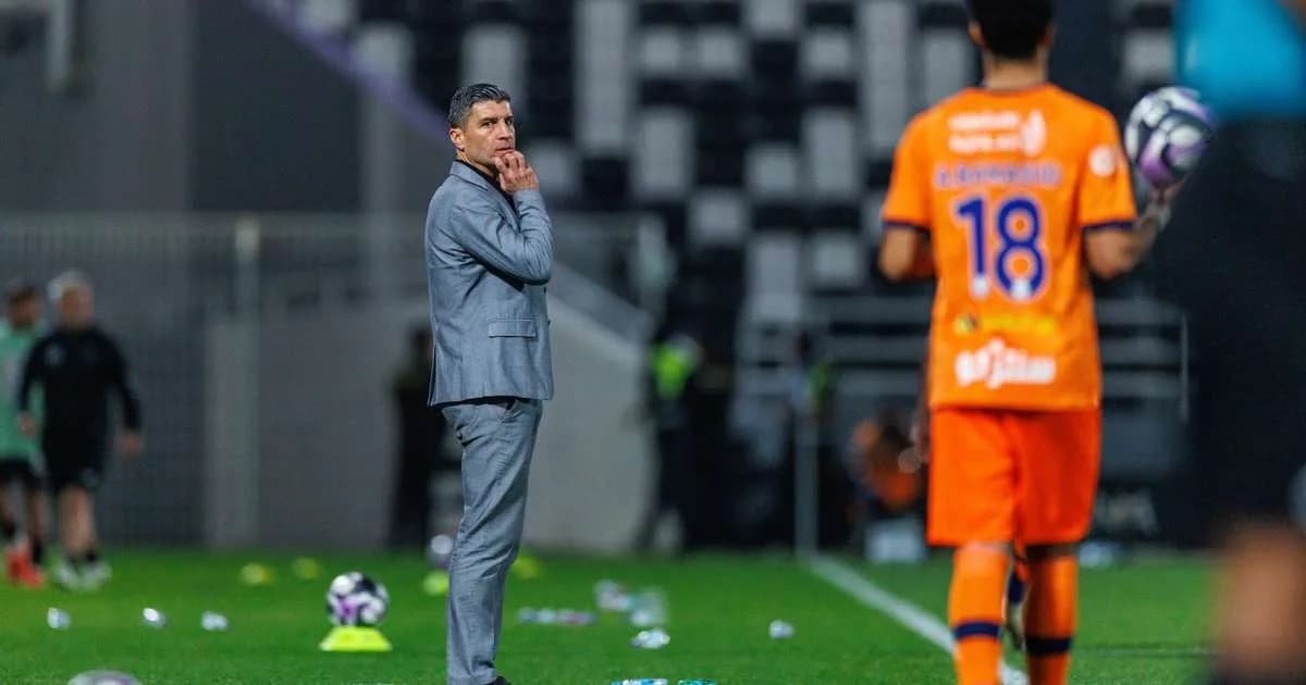Vasco confirma Pedro Emanuel e técnico português assina até 2027