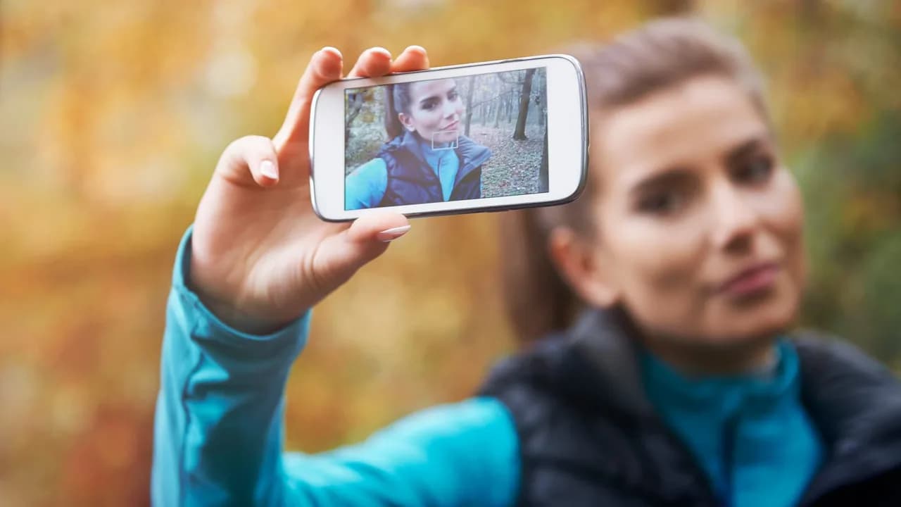 Golpe com fotografia falsa por IA tenta simular rapto em Coimbra e extorquir dinheiro