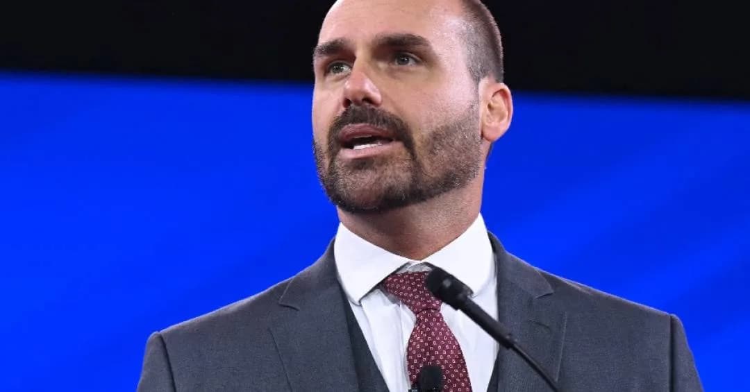Green card de Eduardo Bolsonaro surge em meio a tarifas de 25% dos EUA