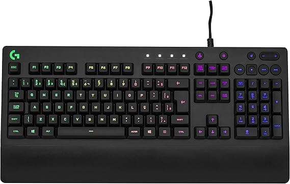 Logitech G213 Prodigy: teclado gamer com RGB LIGHTSYNC por R$352,90
