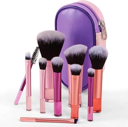 Kit de 10 Pincéis Travel Size com Estojo: cerdas macias por R$21,70