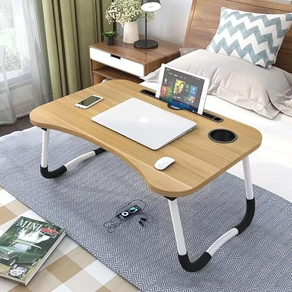 Mesa Portátil para Notebook Dobrável em Madeira — R$44,90