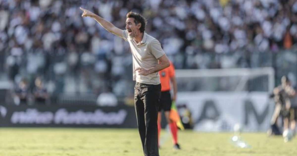 Domínguez vê progresso no Atlético, mas cobra reforços urgentes
