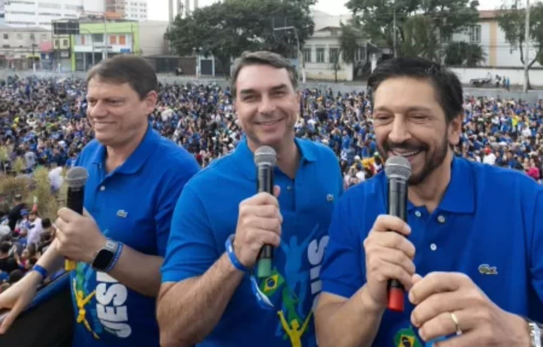 Marcha para Jesus: Bolsonaro, Tarcísio e relator após polêmica com Vorcaro