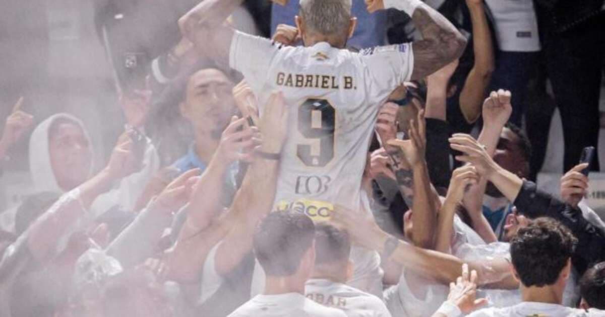 Gabigol é expulso e Santos vira na Vila Belmiro; entenda